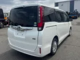 Монитор Toyota Noah 2014/Цвет 070 0854000420B0 ZWR80G 2ZRFXE