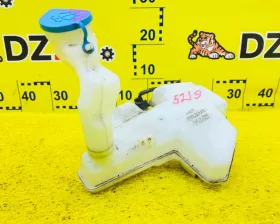 бачок стеклоомывателя HONDA FIT 2014/Цвет NH624P