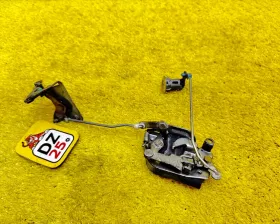 замок 5-й двери SUZUKI ESCUDO 1989/Цвет 0AA