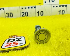 Датчик парктроника Land Rover