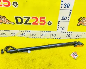 Амортизатор задней двери TOYOTA