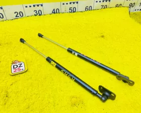 Амортизатор задней двери TOYOTA