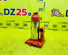 Поддомкратник/ домкрат MITSUBISHI