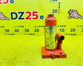 Поддомкратник/ домкрат Mitsubishi