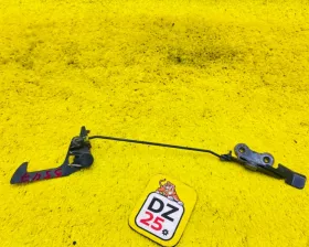 Замок капота TOYOTA