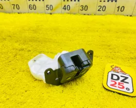 Замок 5-й двери Toyota