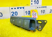 Кнопка ручника TOYOTA VELLFIRE/ALPHARD 2017 8497058030 AGH30W/AGH30/AGH35/AGH35W/GGH30/GGH30W/GGH35/GGH35W 2ARFE, передняя