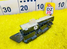 Кнопка ручника TOYOTA VELLFIRE/ALPHARD 2017 8497058030 AGH30W/AGH30/AGH35/AGH35W/GGH30/GGH30W/GGH35/GGH35W 2ARFE, передняя