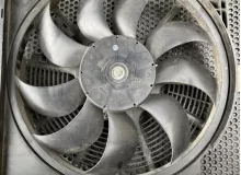 Вентилятор охлаждения радиатора NISSAN LEAF 2012 214813NK0A AZE0/ZE1 EM57, передний