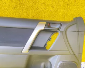 Обшивка дверей Toyota
