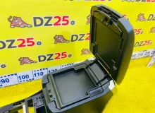 Бардачок между сиденьями TOYOTA LAND CRUISER PRADO 2018 5891060240C0 GDJ150W/GDJ150R/GDJ150L/GDJ150/GDJ151W/GDJ151/GDJ155L/GDJ155R/GDJ155/GRJ150W/GRJ150L/GRJ150/GRJ151W/GRJ151/GRJ152/KDJ150/KDJ150L/KDJ155/TRJ150W/TRJ150L/TRJ150/TRJ152/TRJ155 1GDFTV, перед