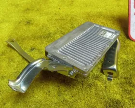 Блок управления двс TOYOTA