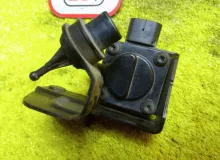 Ваккумный клапан MAZDA/NISSAN/MITSUBISHI VANET/BONGO/DELICA 2008/Цвет 5K3 PSD1K4238 SKF2VN/SK22LM/SK22MM/SK22TM/SK22VM/SK82LM/SK82MM/SK82TM/SK82VM/SKF2L/SKF2MM/SKF2TM/SKF2VM/SKP2LM/SKP RFTE, передний