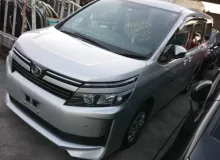 Ролик раздвижной двери TOYOTA VOXY/NOAH/ESQUIRE 2014/ЦВЕТ 1F7 6833628090 ZRR85G/ZRR85W/ZRR85/ZRR80G/ZRR80/ZRR80W/ZWR80/ZWR80G/ZWR80W 3ZRFAE, задний левый