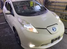 Радиатор основной NISSAN LEAF 2012/Цвет QAB 214103NK0A AZE0 EM57, передний