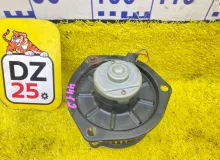 Мотор печки MAZDA MPV 1996/Цвет 15T LA0561P80 LVLR/LVLW/LV5W/LVEW WLT, задний