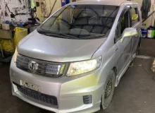 Блок управления двс HONDA FREED SPIKE/FREED 2012 37820RD2J53 GP3 LEA, передний