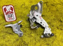 Ролик раздвижной двери TOYOTA VOXY/NOAH/ESQUIRE 2014/Цвет 070 6833628090 ZRR85G/ZRR85W/ZRR85/ZRR80G/ZRR80/ZRR80W/ZWR80/ZWR80G/ZWR80W 3ZRFAE, задний левый