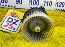 Мотор печки TOYOTA VOXY/NOAH/ESQUIRE 2014/Цвет 202 8710328111 ZRR80G/ZRR80W/ZRR80/ZRR85G/ZRR85W/ZRR85/ZWR80/ZWR80G/ZWR80W 3ZRFAE, задний