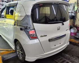 Лобовина двс HONDA