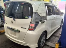 Телевизор HONDA FREED SPIKE 2012/Цвет NH624P 60400SYY310ZZ GP3/GB3/GB4 LEA, передний