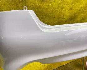 Бампер NISSAN