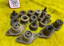 Подушка кузова TOYOTA LAND CRUISER ЛЕВЫЙ|ПРАВЫЙ|1997 5220160020 HDJ81V/HDJ81/FJ80G/FZJ80G/FZJ80/HZJ81V/HZJ80 1HDFT