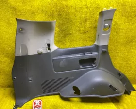 Обшивка багажника Toyota
