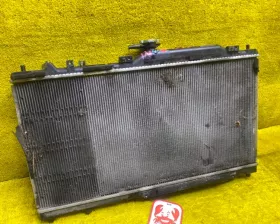 Радиатор основной Mazda