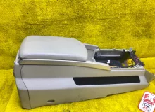 Бардачок между сиденьями INFINITI QX56 2004/Цвет G10 - LIQUID ONYX 969507S609 JA60 VK56DE, передний