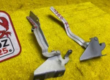 Петля капота NISSAN/MITSUBISHI NV200/NV200 VANETTE/DELICA D3 2011/Цвет QM1 65400JX00A VM20/M20/VNM20/BM20 HR16DE, передняя