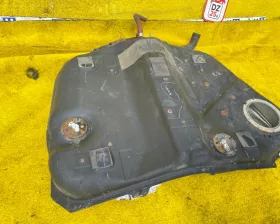 Топливный бак Toyota