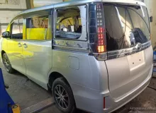 Катализатор TOYOTA VOXY/NOAH/ESQUIRE 2014 1742037211 ZRR85G/ZRR85W/ZRR85 3ZRFAE