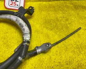 Тросик ручника Toyota