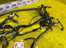 Коса под капот LEXUS RX200T 2020 821114D252 AGL20W/AGL20L/AGL20R 8ARFTS, передняя