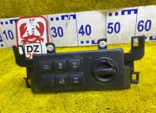 Кнопка включения 4WD TOYOTA LAND CRUISER PRADO 2017-2023 8422360090 GDJ150W/GDJ150R/GDJ150L/GDJ150/GDJ151W/GDJ151/GDJ155L/GDJ155R/GDJ155/GRJ150W/GRJ150L/GRJ150/GRJ151W/GRJ151/GRJ152/KDJ150/KDJ150L/KDJ155/TRJ150W/TRJ150L/TRJ150/TRJ152/TRJ155 1GDFTV, передн
