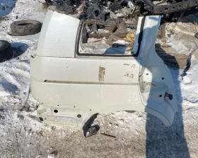Крыло заднее Toyota