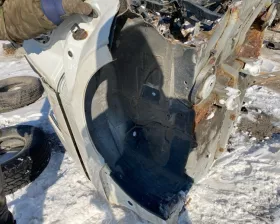 Крыло заднее Toyota