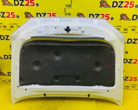 Капот Toyota