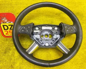 Руль Mercedes-Benz