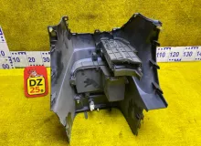 Бардачок между сиденьями TOYOTA WISH 2012/Цвет 070 5541368020 ZGE25W 2ZRFAE, передний