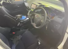 Бардачок между сиденьями TOYOTA WISH 2012/Цвет 070 5541368020 ZGE25W 2ZRFAE, передний