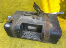 Топливный бак FORD F800 1995/Цвет BW F80/F80330/1FDPF80C4SVA26396 6BTA/CUMMINS 6BTA5.9, передний