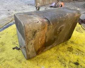 Топливный бак CUMMINS
