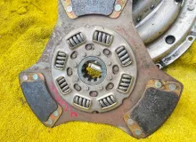 Корзина сцепления FORD F800 1995 F80/F80330/1FDPF80C4SVA26396 CUMMINS 5.9 6BTA/B5.9-190/B5.9/CUMMINS 6BTA5.9/CUMMINS FD-1060/CUMMINS MID-RANGE
