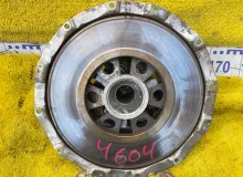 Корзина сцепления FORD F800 1995 F80/F80330/1FDPF80C4SVA26396 CUMMINS 5.9 6BTA/B5.9-190/B5.9/CUMMINS 6BTA5.9/CUMMINS FD-1060/CUMMINS MID-RANGE