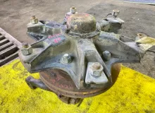 Ступица FORD F800 1995/Цвет BW F80/F80330/1FDPF80C4SVA26396 6BTA/CUMMINS 6BTA5.9, передняя правая