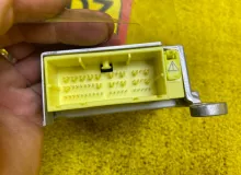 Блок управления airbag TOYOTA PROBOX/SUCCEED 2014/Цвет058 8917052N70 NCP160V/NCP165V/NHP160V/NSP160V 1NZFE, передний