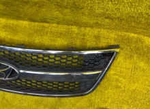 Решетка радиатора HYUNDAI GRAND STAREX/H1 2011/Цвет P2S 865604H000 TQ D4CB, передняя