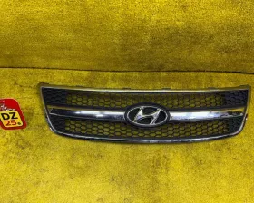 Решетка радиатора Hyundai / KIA